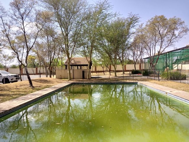 0 Bedroom Property for Sale in Oukraal Estate Gauteng