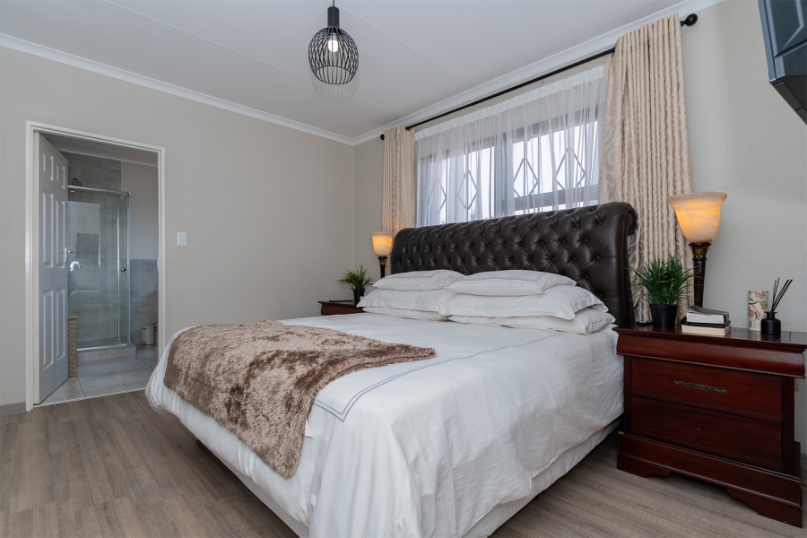 3 Bedroom Property for Sale in Rynfield Gauteng