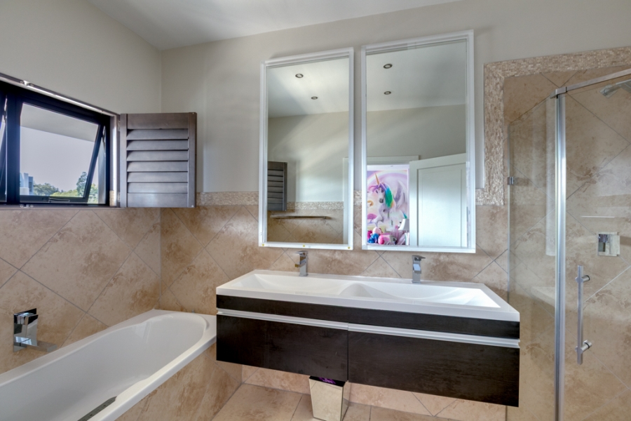 4 Bedroom Property for Sale in Morningside Gauteng