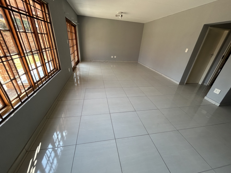 To Let 3 Bedroom Property for Rent in Kyalami Hills Gauteng