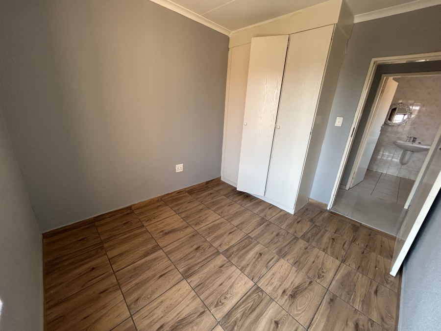 To Let 3 Bedroom Property for Rent in Kyalami Hills Gauteng