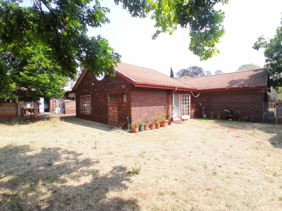 3 Bedroom Property for Sale in Carletonville Central Gauteng