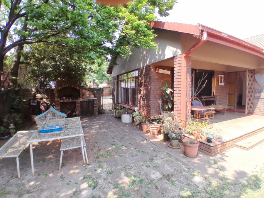 3 Bedroom Property for Sale in Carletonville Central Gauteng