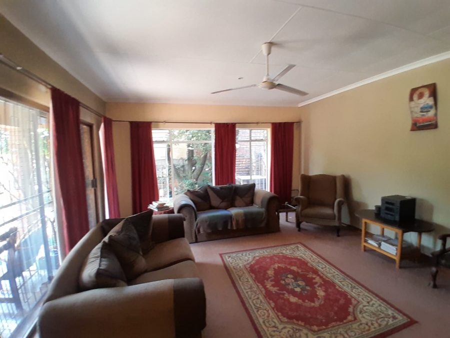 3 Bedroom Property for Sale in Carletonville Central Gauteng