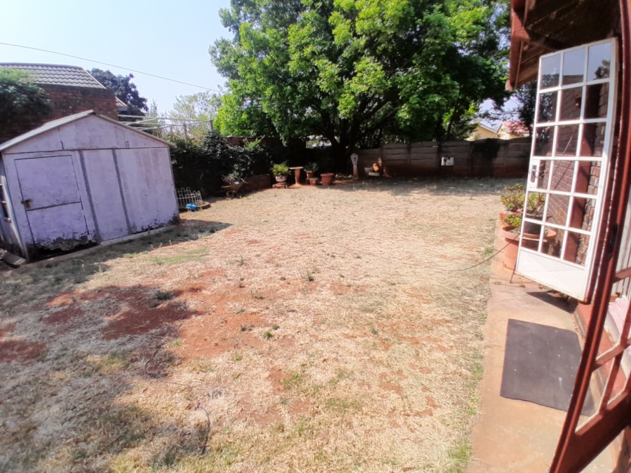 3 Bedroom Property for Sale in Carletonville Central Gauteng