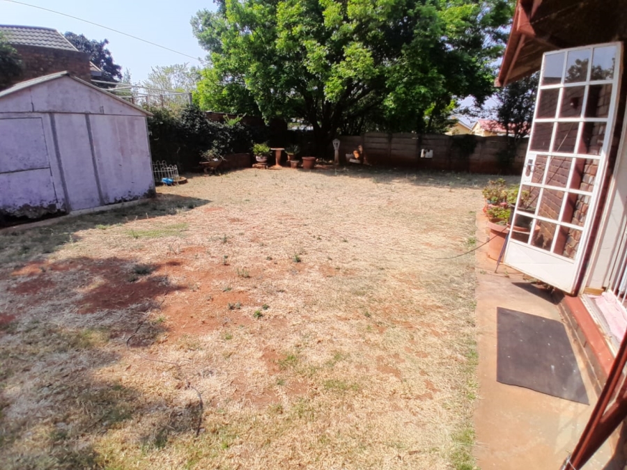 3 Bedroom Property for Sale in Carletonville Central Gauteng
