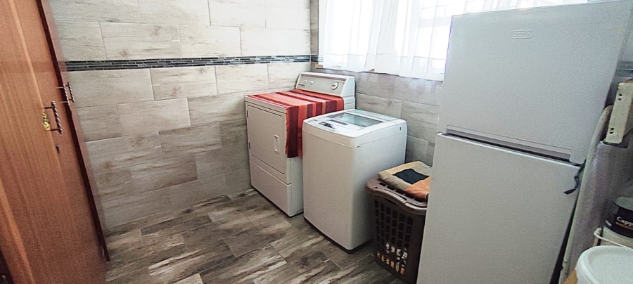 3 Bedroom Property for Sale in Greenhills Gauteng