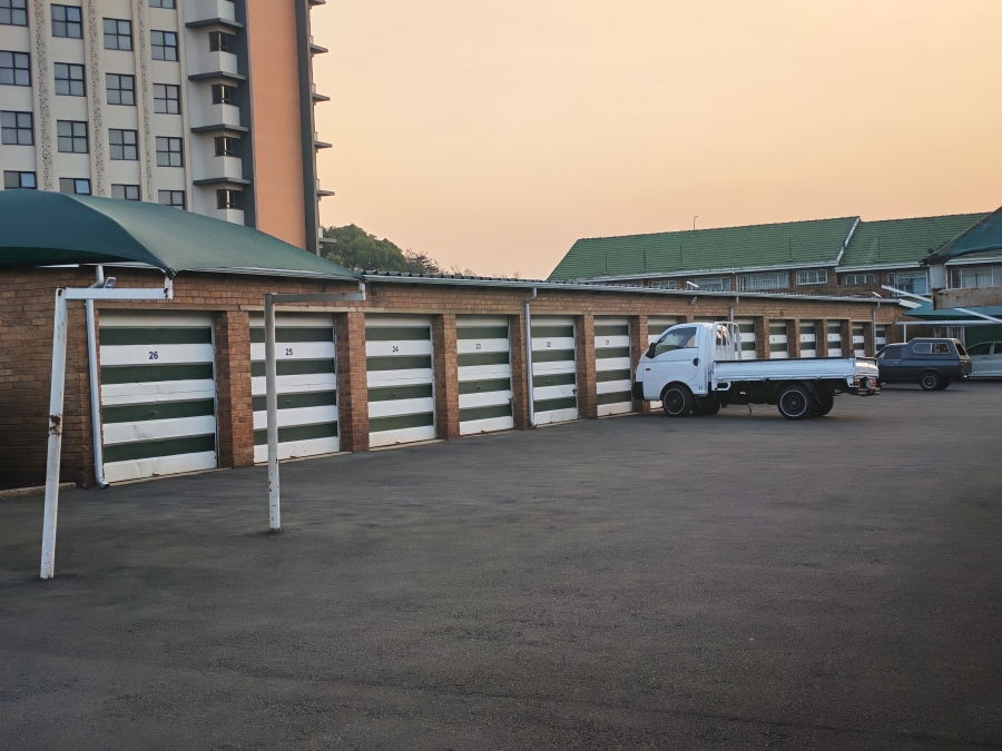 2 Bedroom Property for Sale in Rhodesfield Gauteng