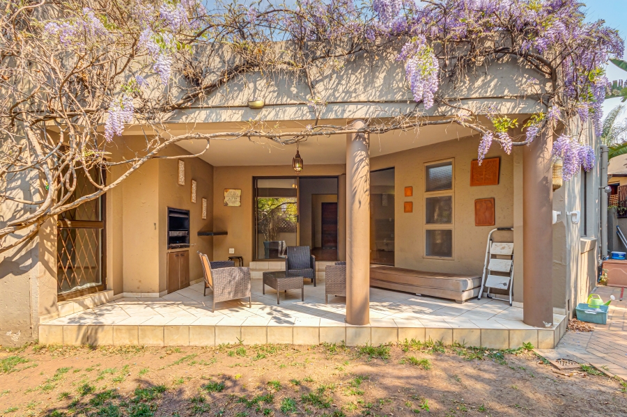 To Let 3 Bedroom Property for Rent in North Riding Gauteng