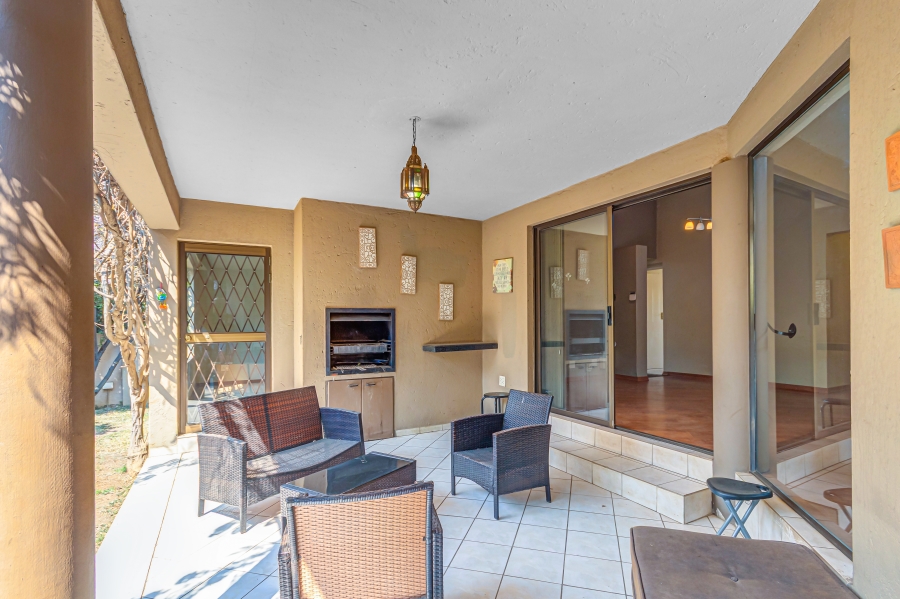 To Let 3 Bedroom Property for Rent in North Riding Gauteng