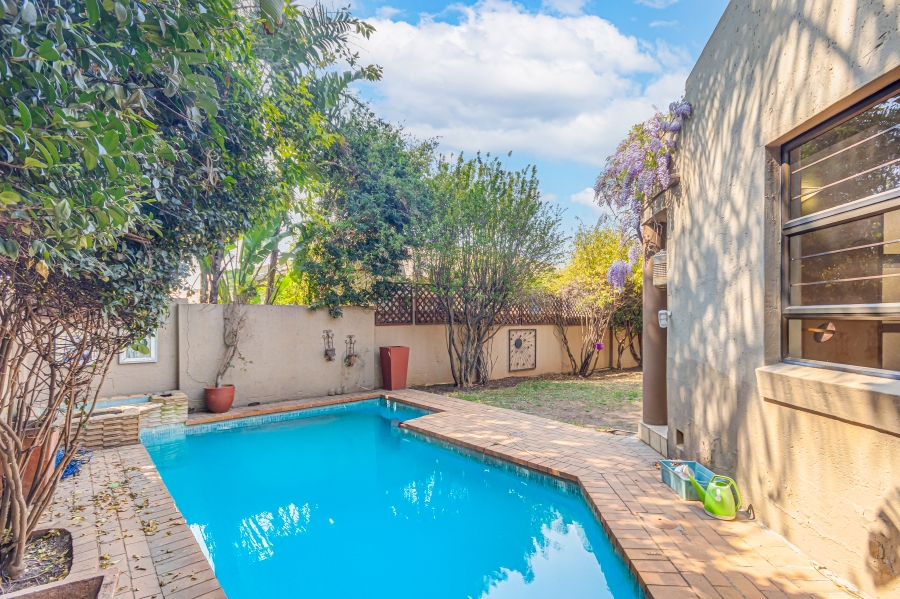 To Let 3 Bedroom Property for Rent in North Riding Gauteng