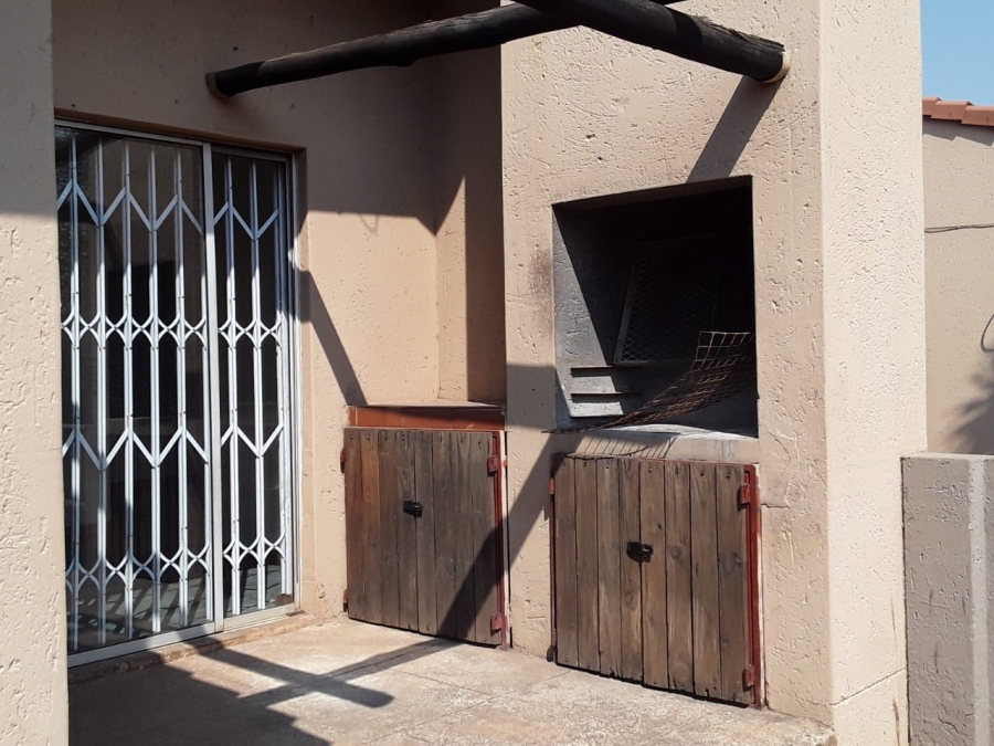 To Let 3 Bedroom Property for Rent in Witfield Gauteng