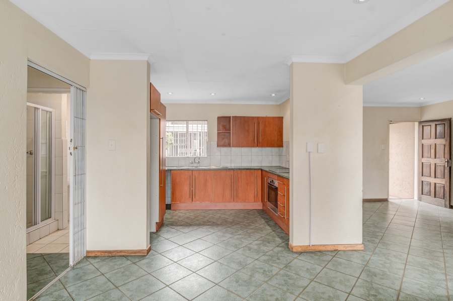To Let 3 Bedroom Property for Rent in Witfield Gauteng