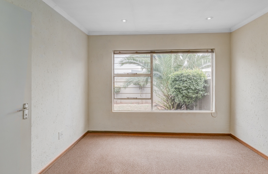To Let 3 Bedroom Property for Rent in Witfield Gauteng