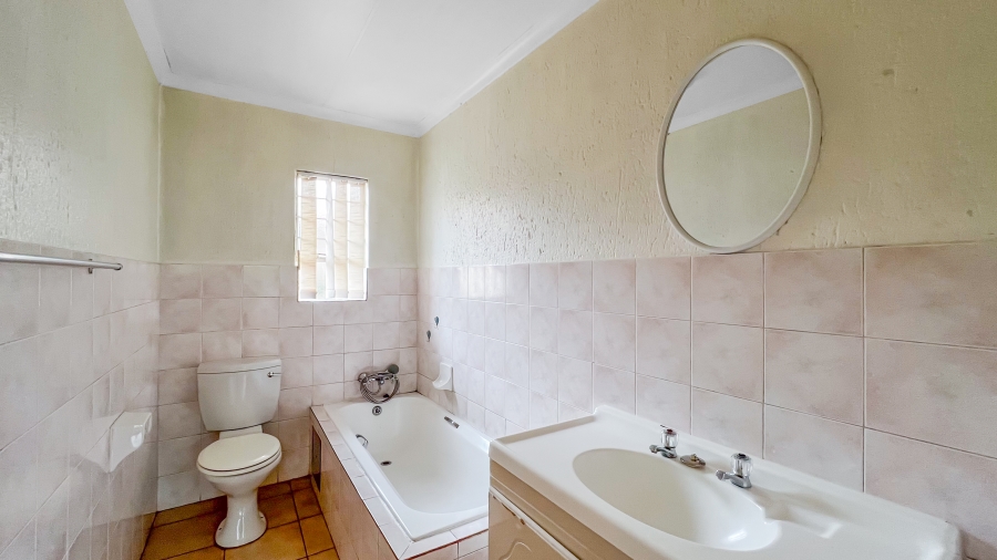 To Let 3 Bedroom Property for Rent in Witfield Gauteng