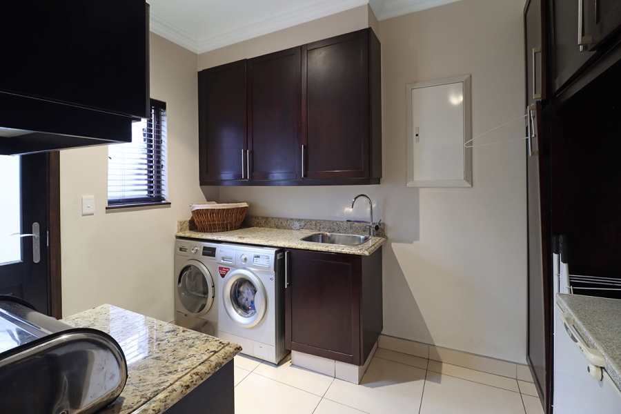 5 Bedroom Property for Sale in Bryanston Gauteng