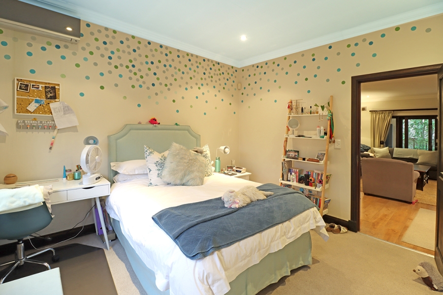 5 Bedroom Property for Sale in Bryanston Gauteng