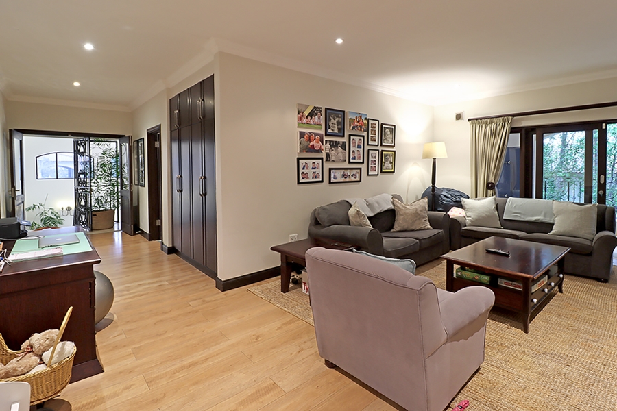 5 Bedroom Property for Sale in Bryanston Gauteng