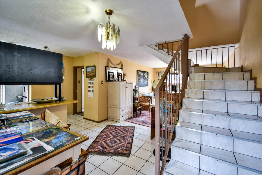 4 Bedroom Property for Sale in Moreleta Park Gauteng
