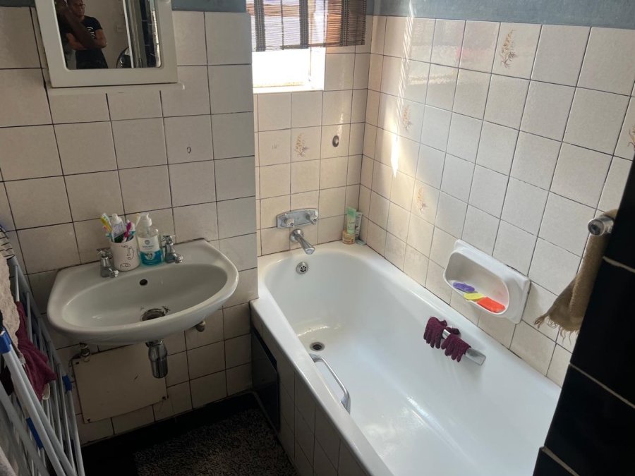 3 Bedroom Property for Sale in Sunnyside Gauteng