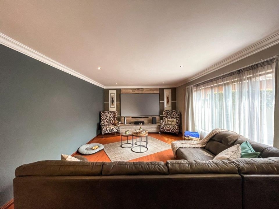 3 Bedroom Property for Sale in Sunward Park Gauteng