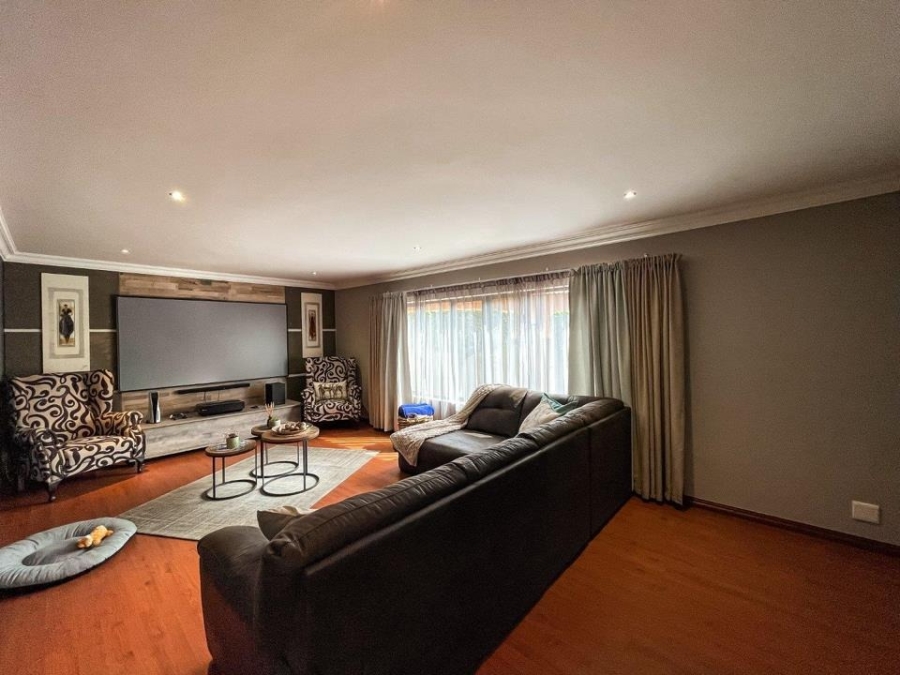 3 Bedroom Property for Sale in Sunward Park Gauteng