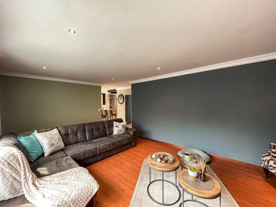 3 Bedroom Property for Sale in Sunward Park Gauteng