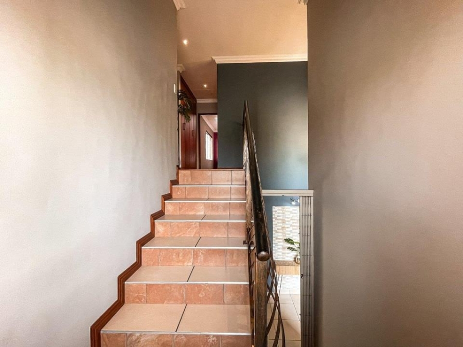 3 Bedroom Property for Sale in Sunward Park Gauteng