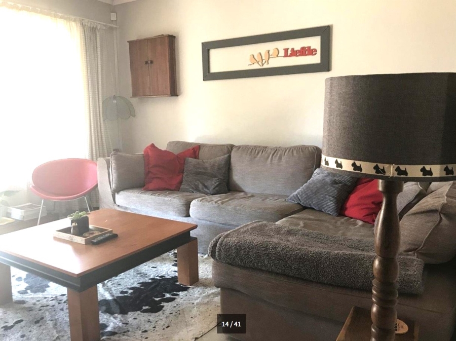 2 Bedroom Property for Sale in Faerie Glen Gauteng