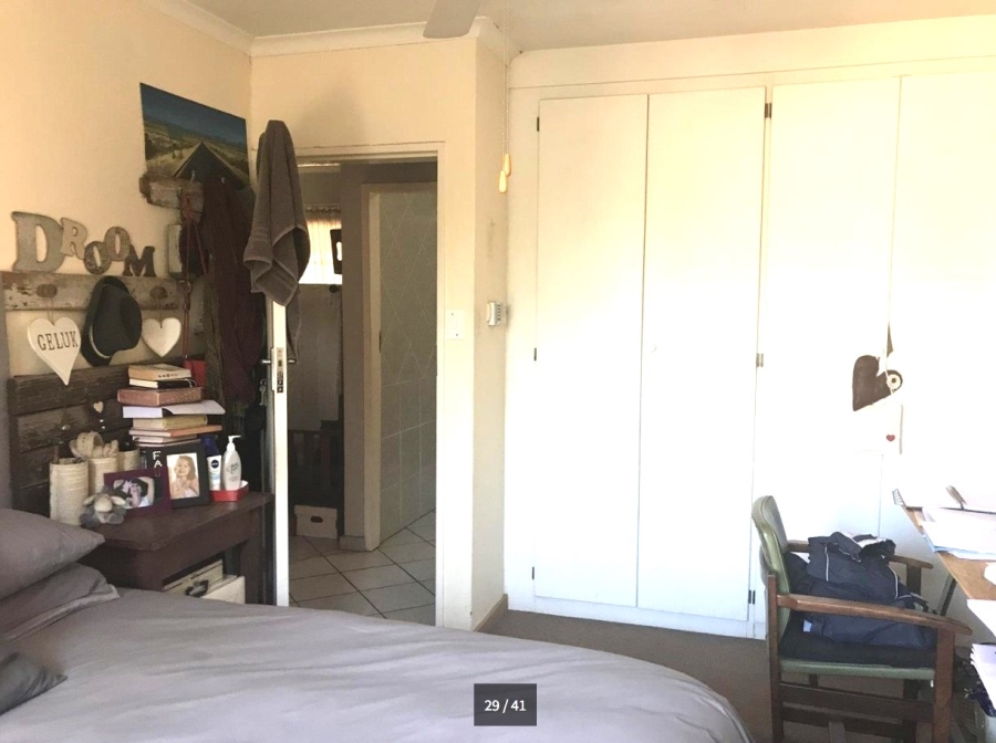 2 Bedroom Property for Sale in Faerie Glen Gauteng