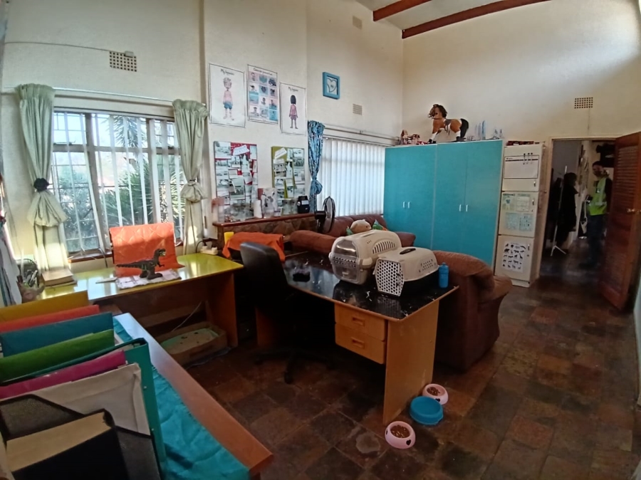 4 Bedroom Property for Sale in Selcourt Gauteng