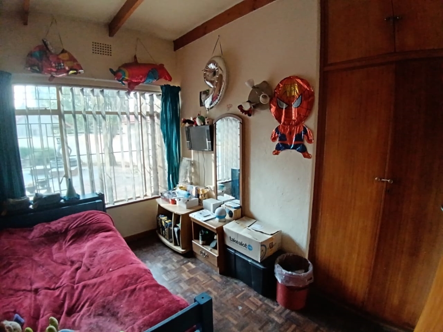 4 Bedroom Property for Sale in Selcourt Gauteng
