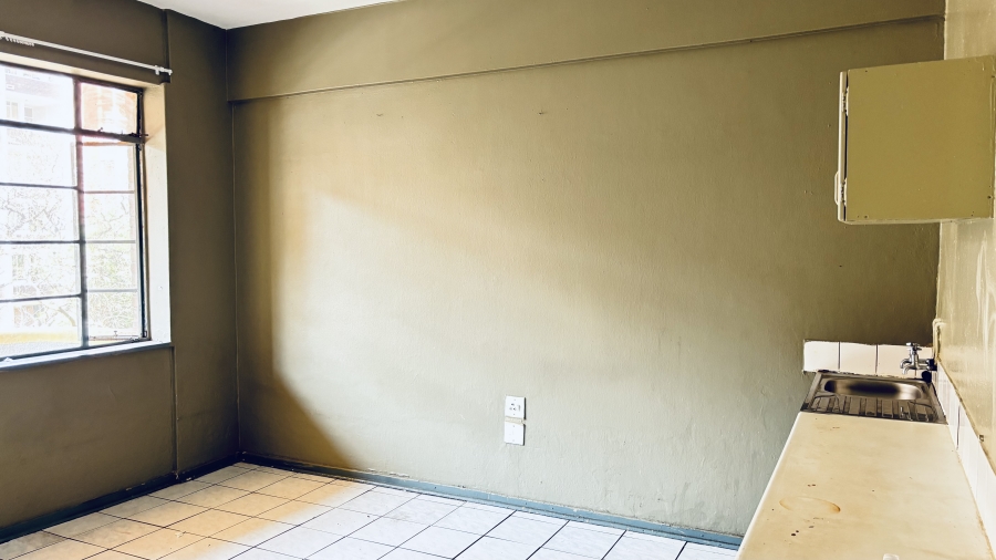To Let 0 Bedroom Property for Rent in Hillbrow Gauteng