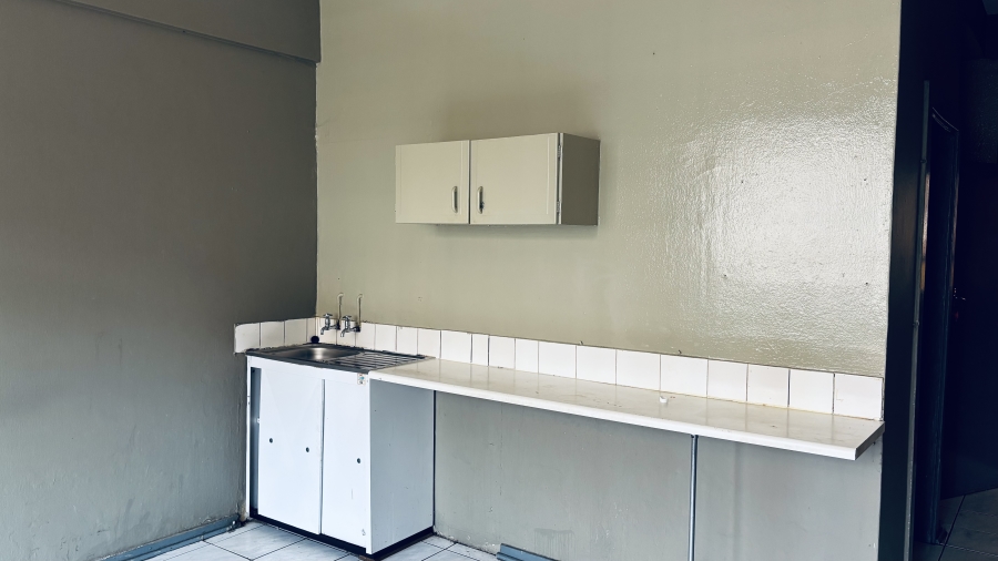 To Let 0 Bedroom Property for Rent in Hillbrow Gauteng