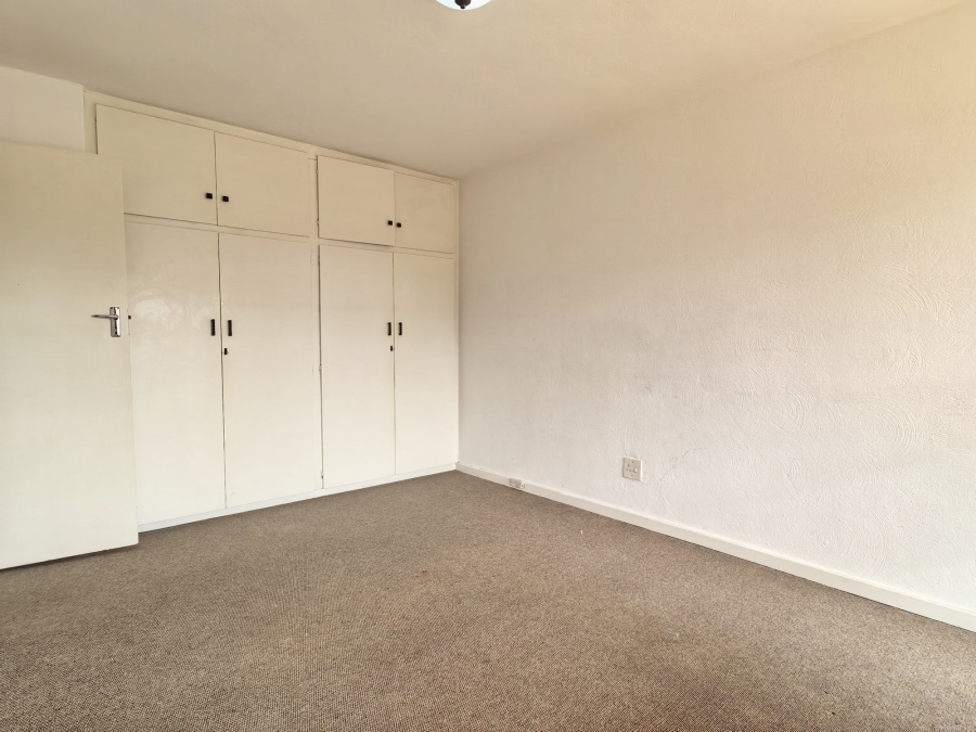 To Let 3 Bedroom Property for Rent in Fairland Gauteng