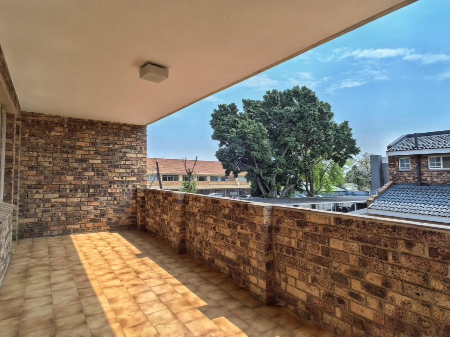 To Let 3 Bedroom Property for Rent in Fairland Gauteng