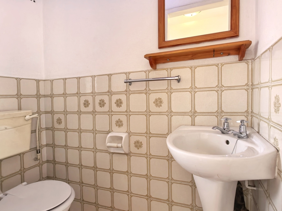 To Let 3 Bedroom Property for Rent in Fairland Gauteng