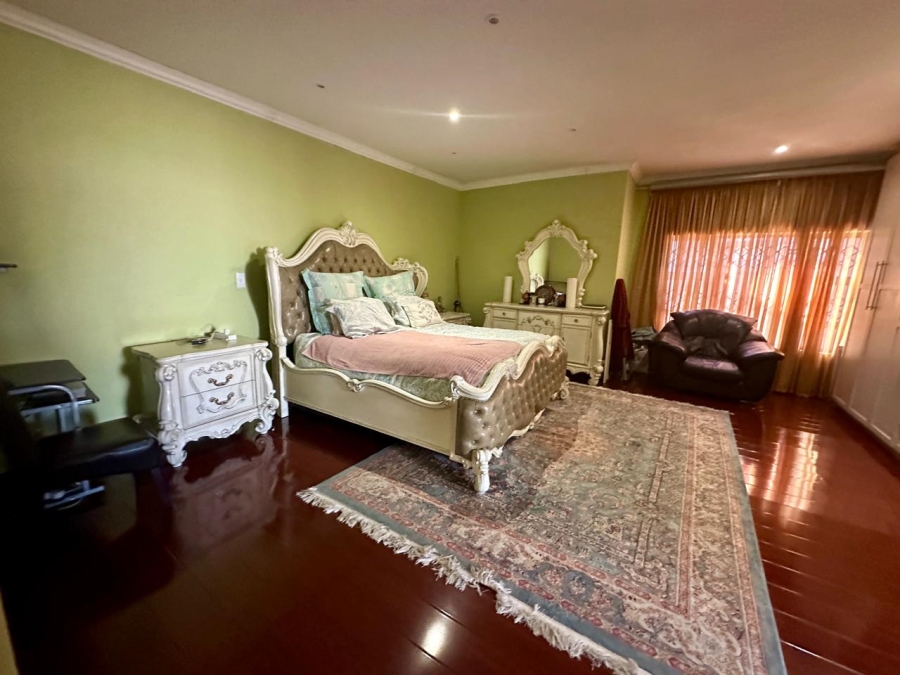 5 Bedroom Property for Sale in Leachville Gauteng