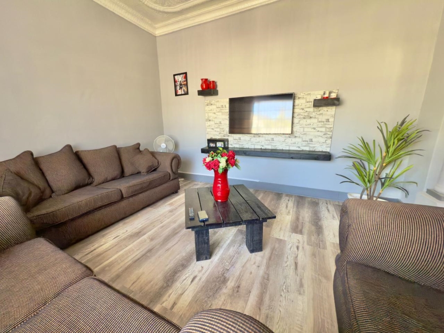 3 Bedroom Property for Sale in Brakpan Central Gauteng