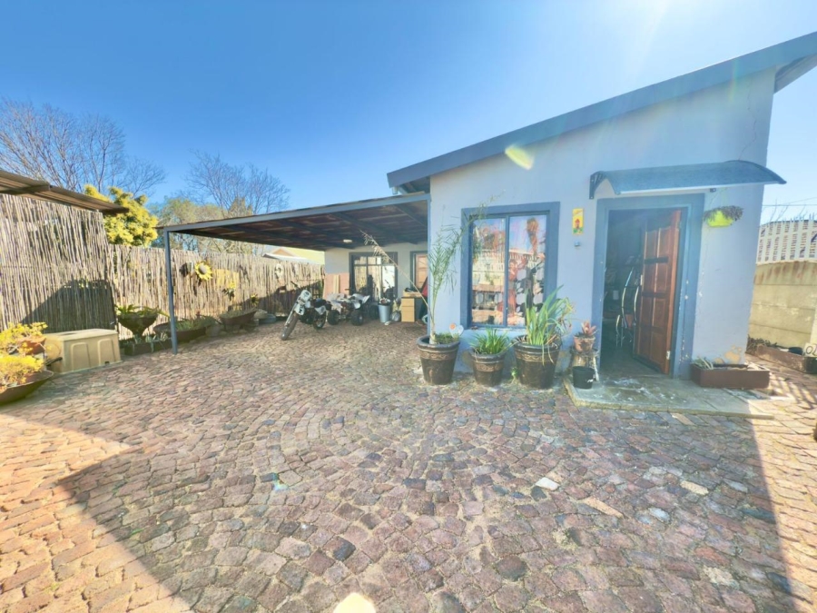 3 Bedroom Property for Sale in Brakpan Central Gauteng