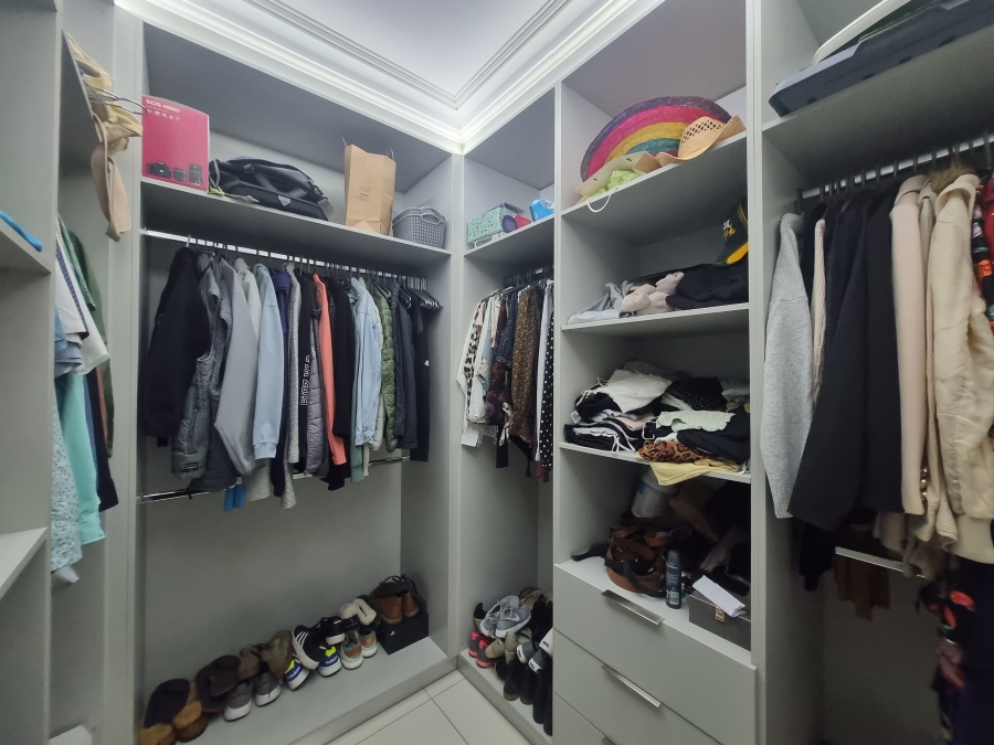 To Let 4 Bedroom Property for Rent in Olympus AH Gauteng