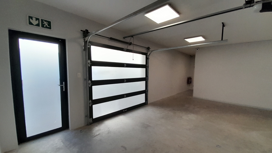To Let commercial Property for Rent in Halfway House Gauteng
