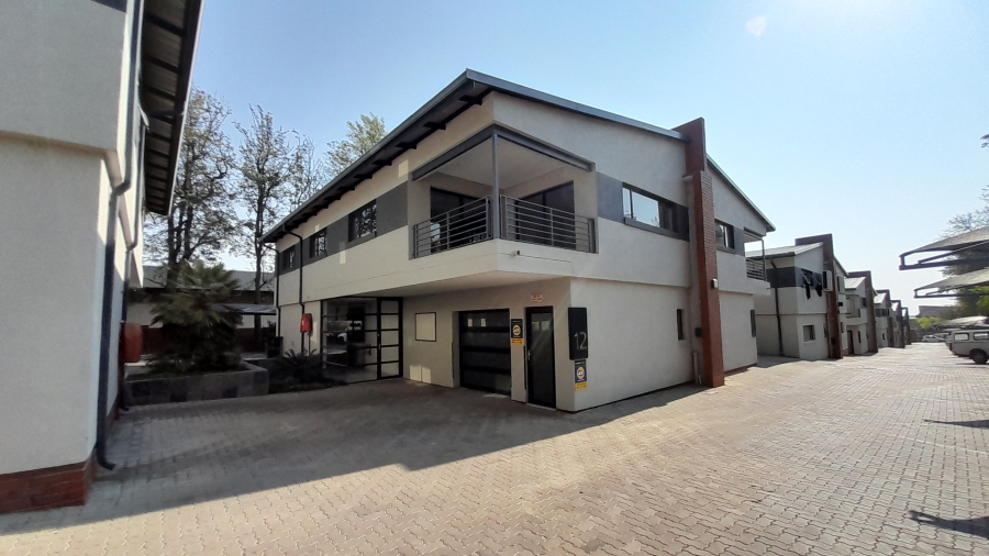 To Let commercial Property for Rent in Halfway House Gauteng