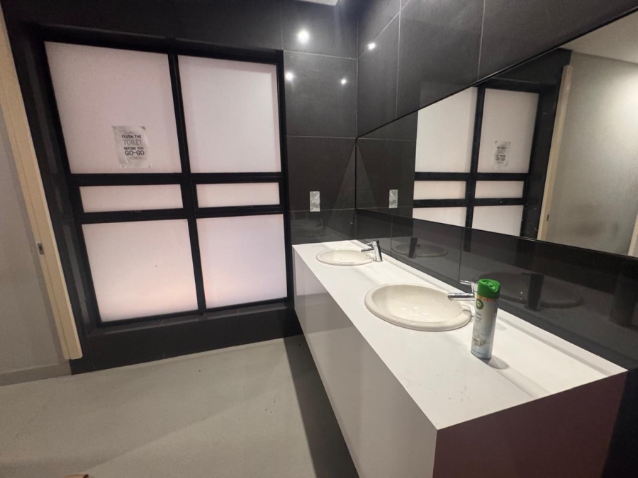 To Let commercial Property for Rent in Braamfontein Gauteng