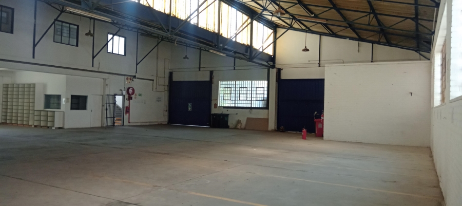 Commercial Property for Sale in Benrose Gauteng