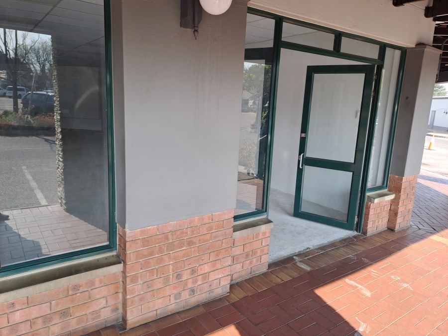 To Let commercial Property for Rent in Clubview Gauteng