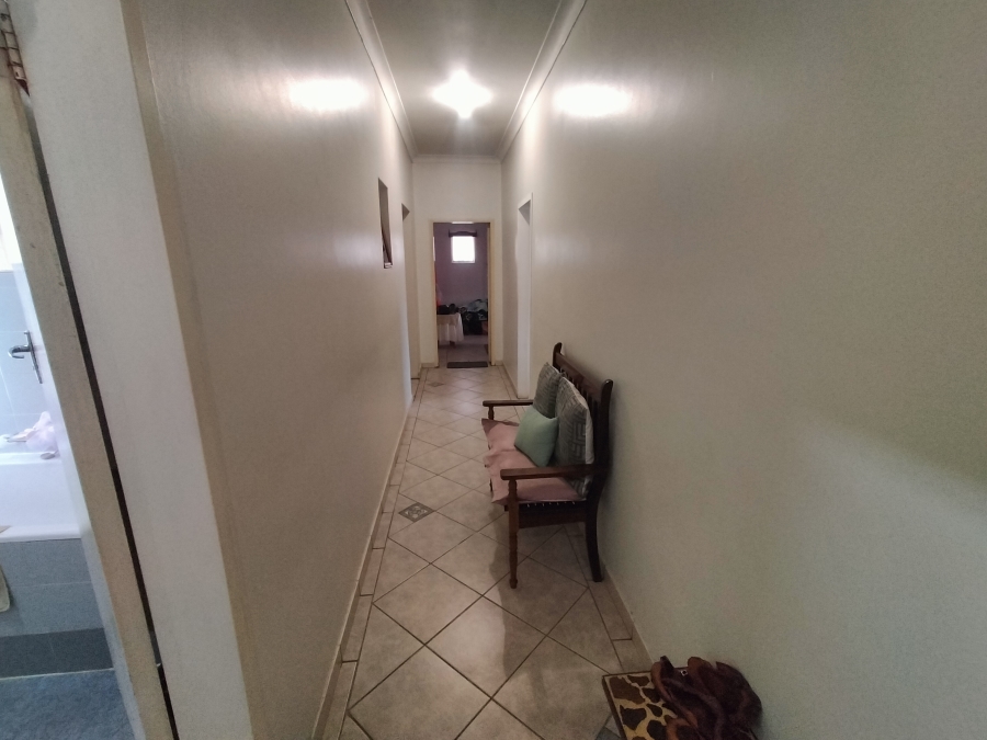 7 Bedroom Property for Sale in Pretoria North Gauteng
