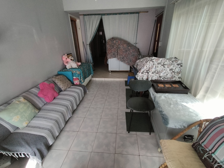 7 Bedroom Property for Sale in Pretoria North Gauteng