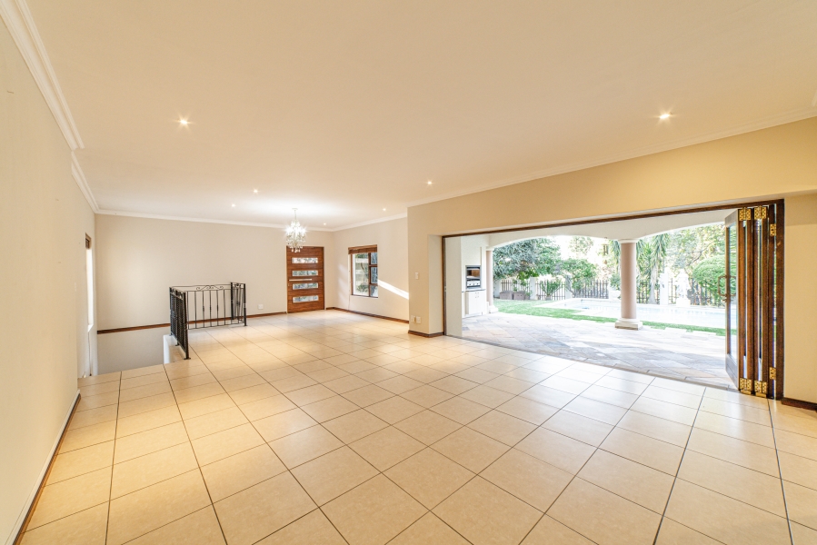 3 Bedroom Property for Sale in Lonehill Gauteng