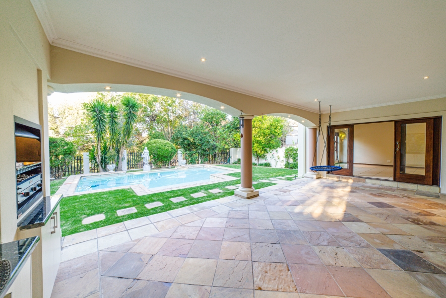 3 Bedroom Property for Sale in Lonehill Gauteng